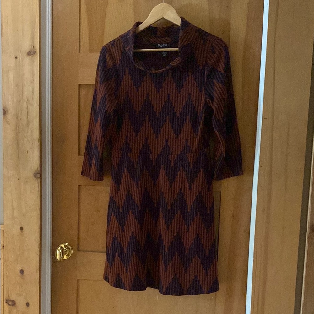 Pig&Palmer Brown Chevron Long-Sleeve Knit Dress
